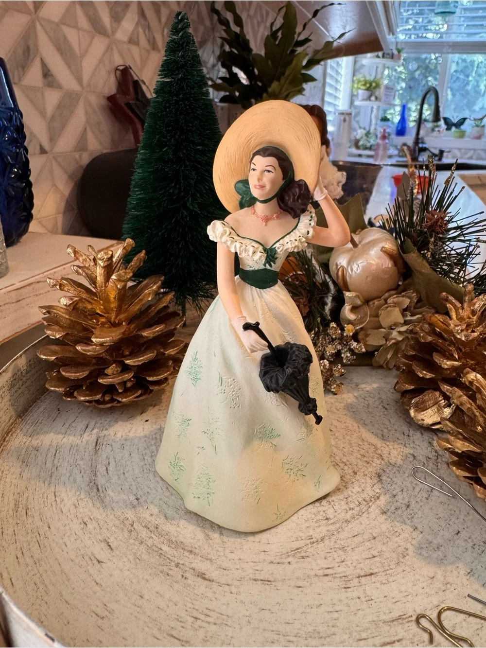 Vintage 1998 Hallmark Keepsake Scarlett O’Hara Ornament (GWTW)